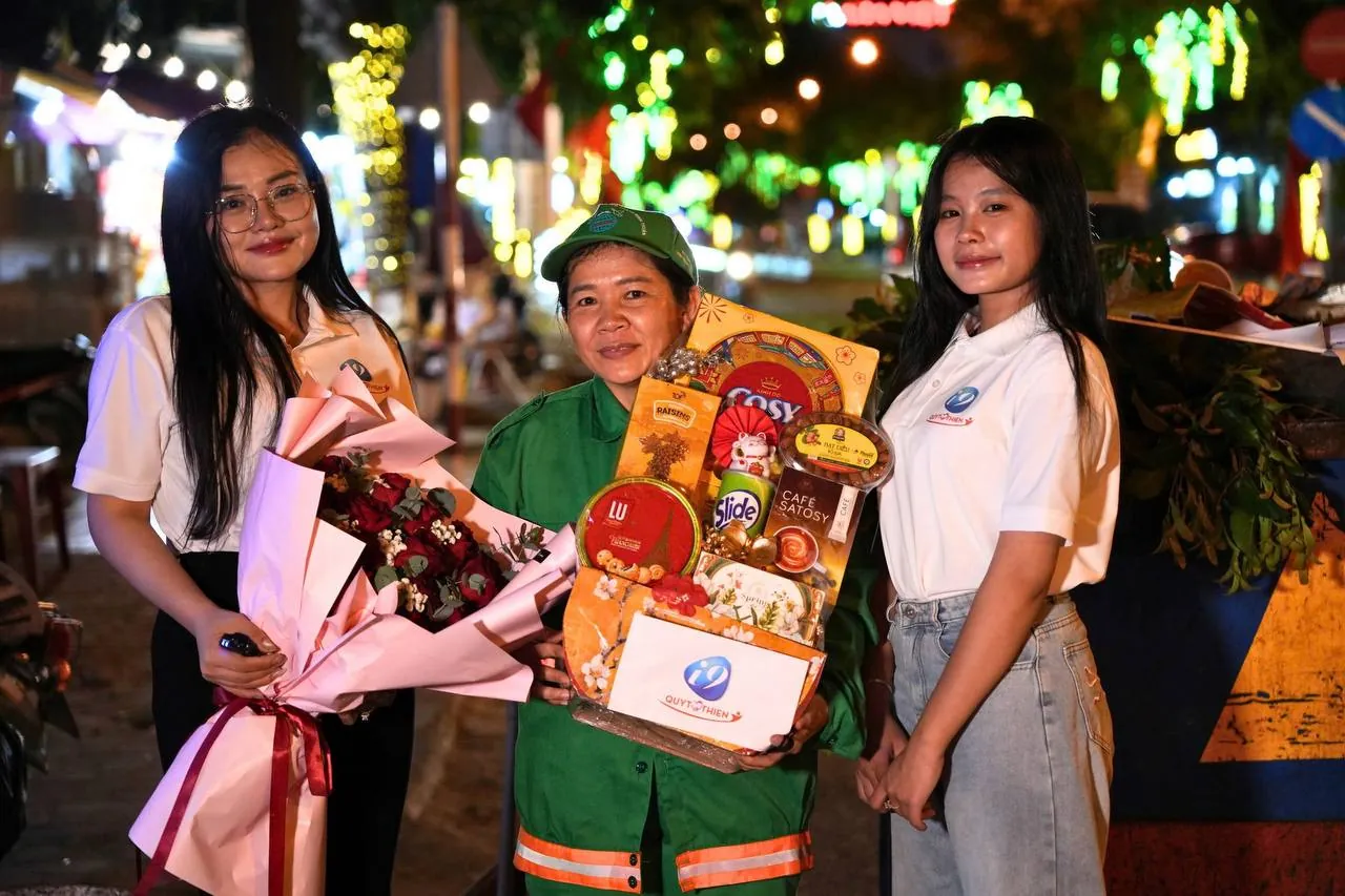 Biểu tượng Email Hỗ trợ Alo 789